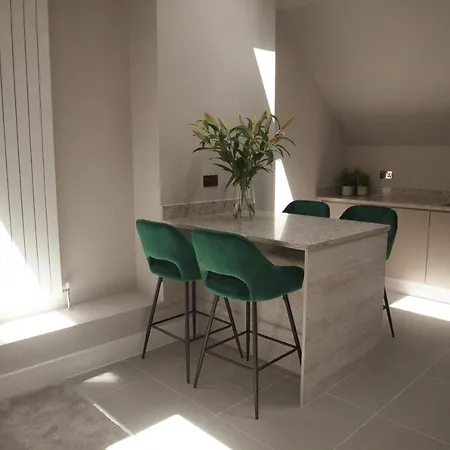 The Loft, Bootham House - Luxury Centre With Parking Space Apartment *